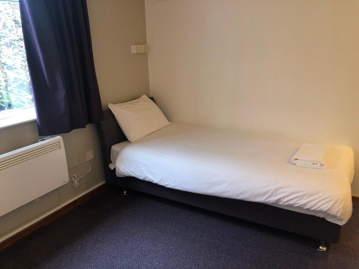 Bluemont Hotel 브롬즈그로브 외부 사진